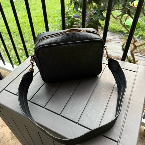 Vegan Purse Bundle - Picture 4 of 16